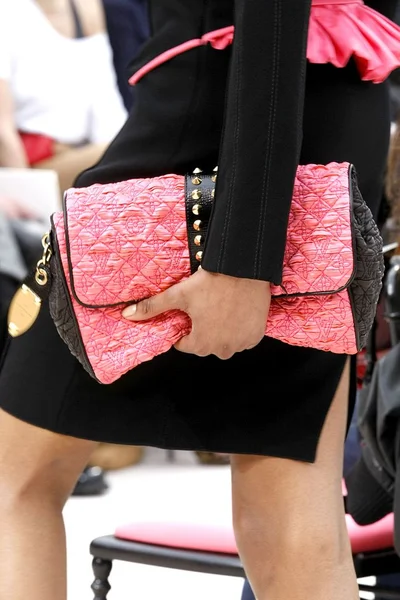 Look 9